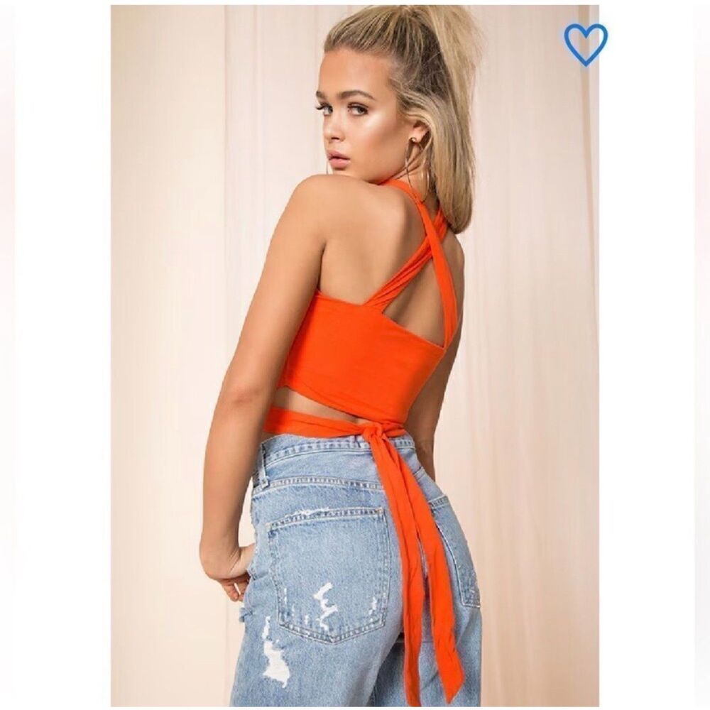 Revolve Superdown Elva Halter Tie Top Orange Cut Out Cropped Size Small - Picture 9 of 10